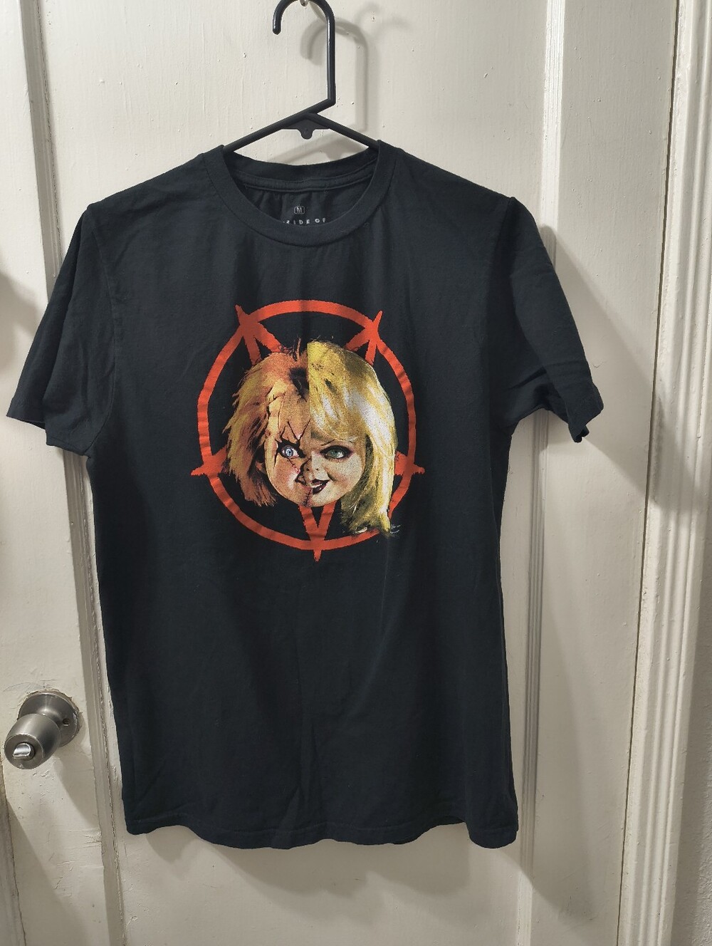 Used Excellent ConditionBlack  Graphic Tee with Red and Yellow Horror Doll Print